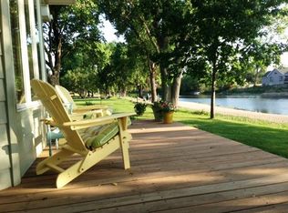 324 Campbell Ave, Doniphan, NE 68832