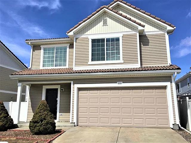 3 bed, 2.0 bath, 1494 sqft, $2,705 — Photo 1