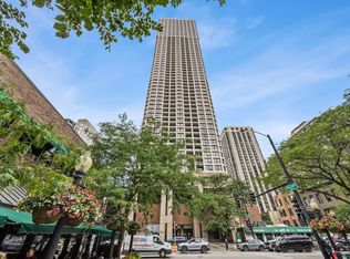 1030 N State St APT 40F, Chicago, IL 60610