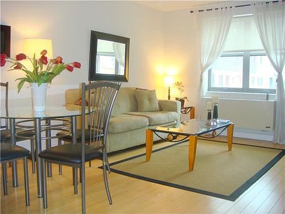 5th image of 516 W 47th St APT S3f