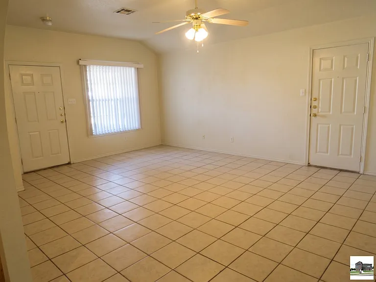 2808 Edgefield St #A — Photo 13