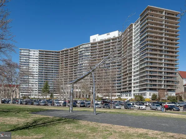 2401 Pennsylvania Ave APT 14A10, Philadelphia, PA 19130