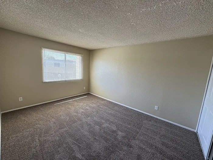 4775 W Palo Verde Dr — Photo 4