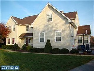 1st image of 301 Meadow Glen Dr