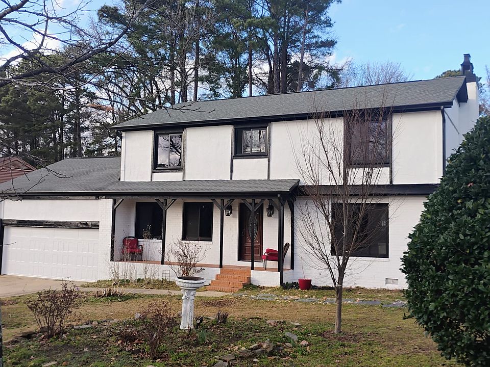 2nd image of 2 Lynn Rd