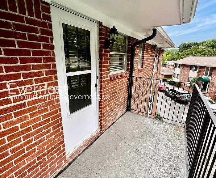 4282 Roswell Rd NE #G2 — Photo 17