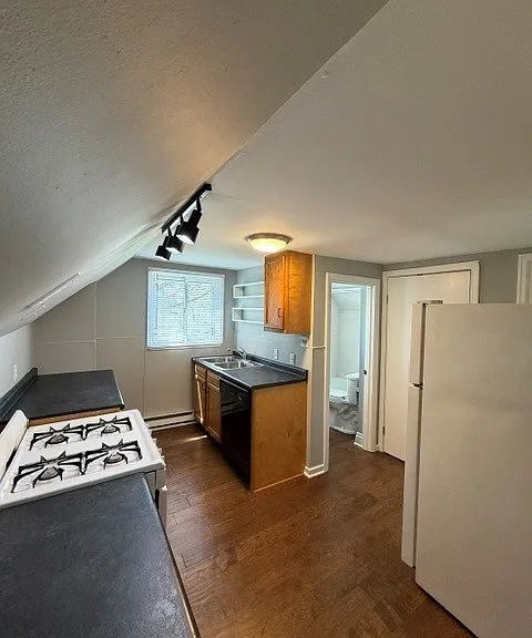 22 Orton Pl #3 — Photo 3