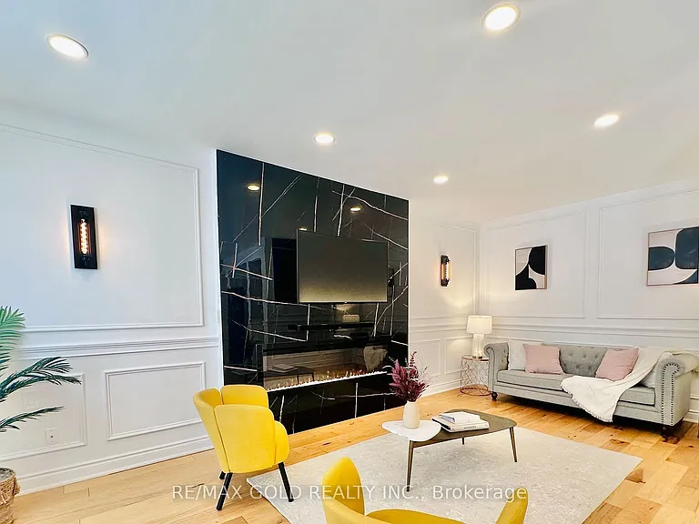 2293 Woodcrest Dr — Photo 12