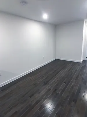 Rented by Kahen Properties | media 26