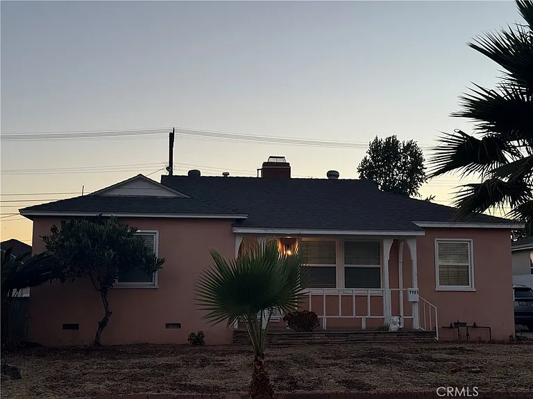 7701 Wilkinson Ave — Photo 14