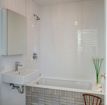 4th image of 345 W 14th St Frnt A