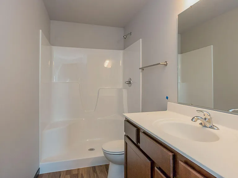 109 Madison Ln — Photo 14