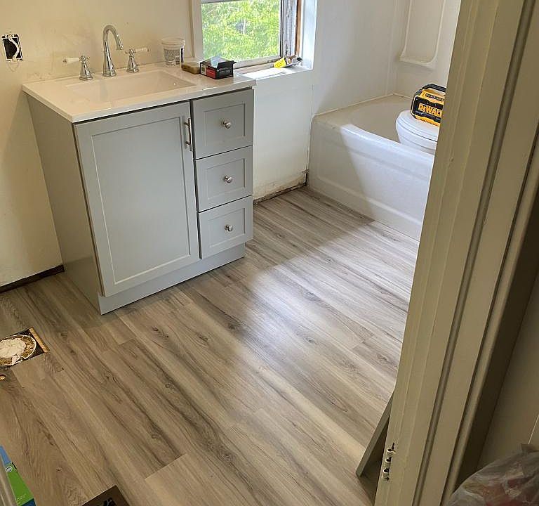2nd image of 1227 Rivermet Ave #B