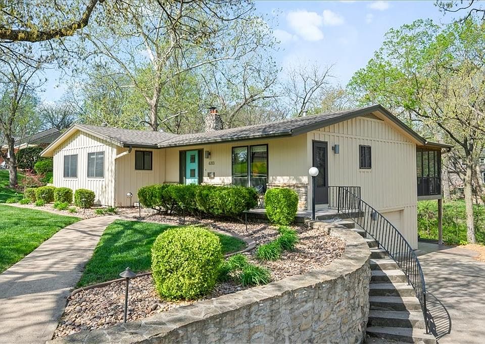 1st image of 6313 Robin Hood Dr