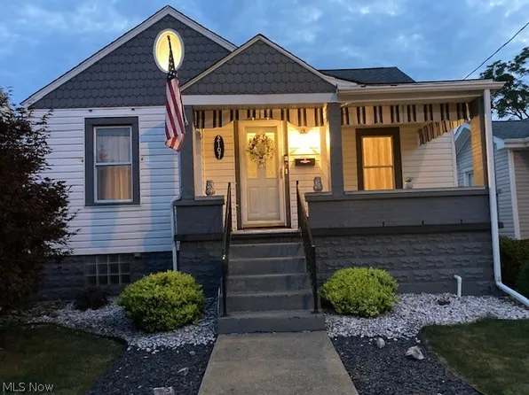 2107 Maple Ave, Wellsburg, WV 26070