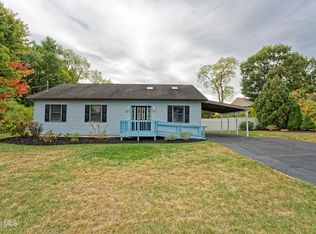 17 Columbia Avenue, Queensbury, NY 12804