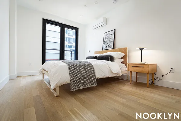 Rented by Nooklyn NYC LLC | media 4