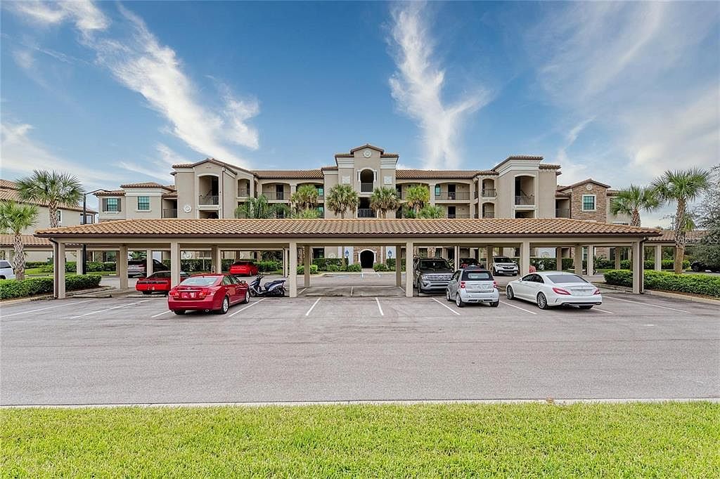 16706 Vardon Ter #208