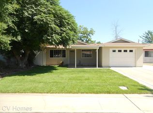 811 Roosevelt St, Kingsburg, CA 93631