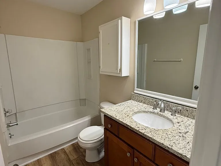 4720 Matt Dr — Photo 11