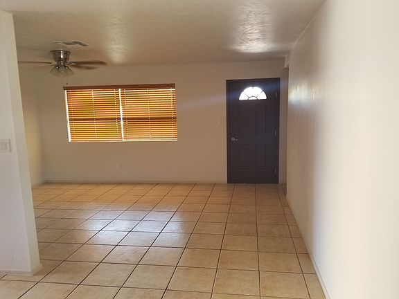 3rd image of 709 S Mendota Ave