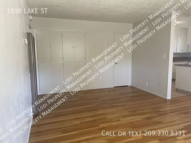 1800 Lake St — Photo 9