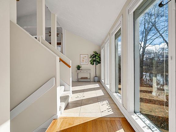 3rd image of 62 Hooksett Road