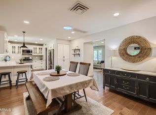 122 W Harmont Dr, Phoenix, AZ 85021