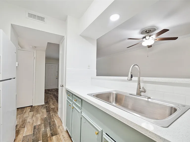 513 Ridge St #2 — Photo 7