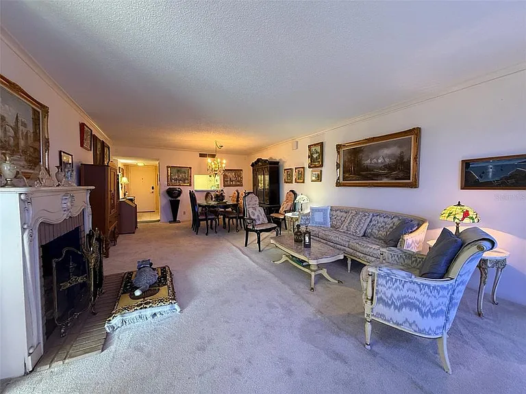 7400 Sun Island Dr #505 — Photo 3