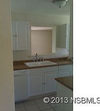 5th image of 1320 Carmen Ave