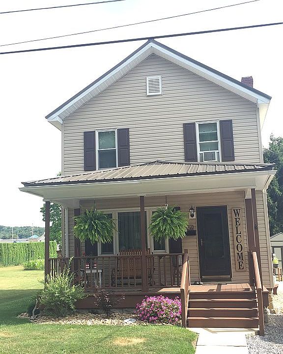 1st image of 829 S Railroad Ave