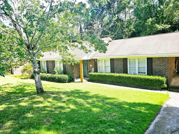 4914 Roxbury Dr, Columbus, GA 31907