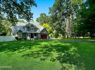 4 Scarlet Oak Court, Jackson, NJ 08527