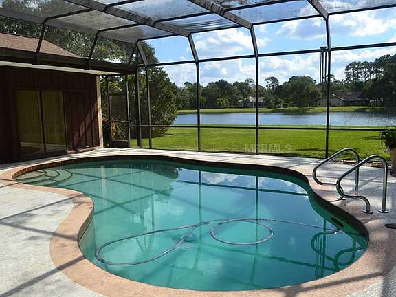 3rd image of 7504 Weeping Willow Blvd