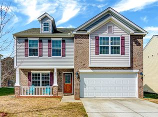 406 Hancock Dr, Kernersville, NC 27284