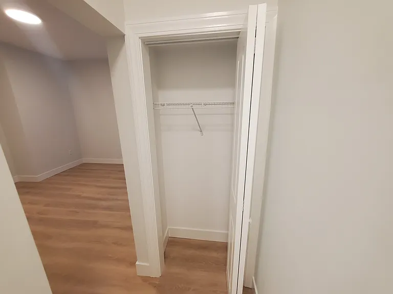 24 Phillips St #8 — Photo 9
