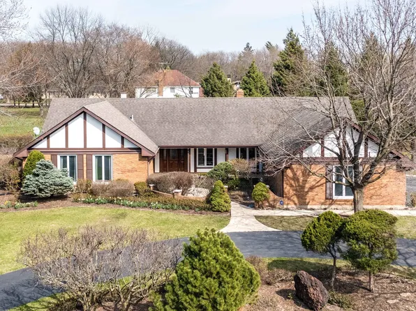 2525 Lincoln Ave, Long Grove, IL 60047