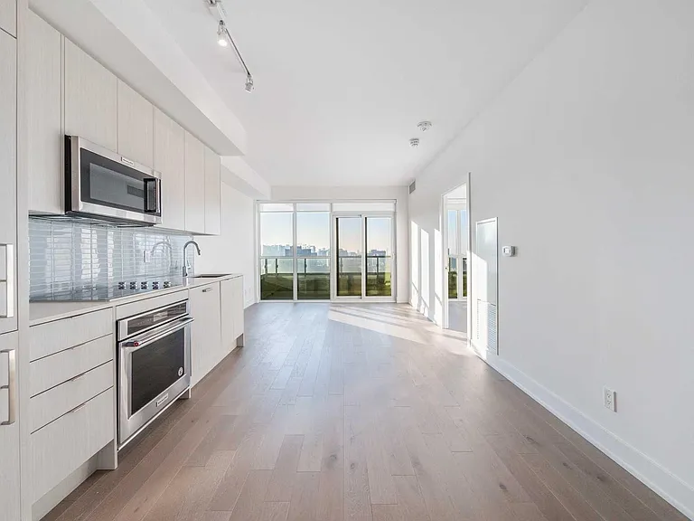 181 Bedford Rd — Photo 15