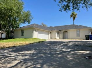 1304 Alan Ln, Laredo, TX 78045