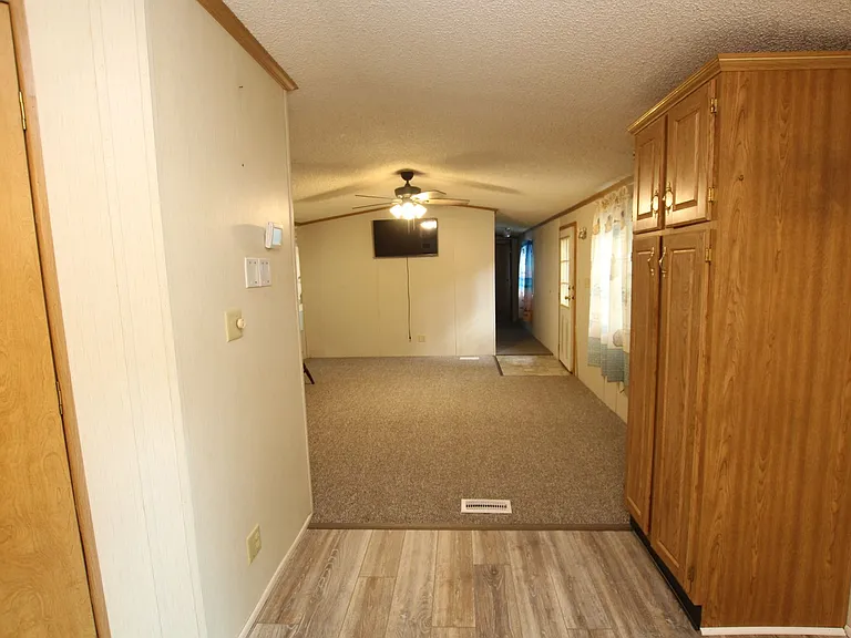 22927 Cypress Dr — Photo 5