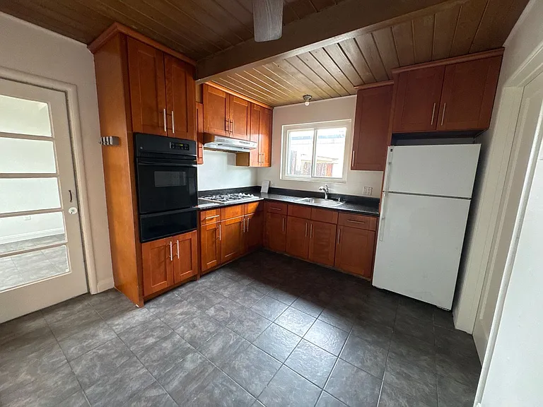 22 Wightman Ct — Photo 5