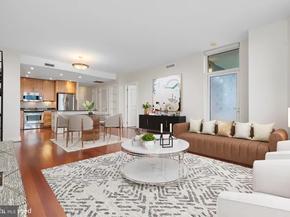 8220 Crestwood Heights Dr APT 1511, Mc Lean, VA 22102