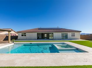 8741 Grand Pass Ct, Las Vegas, NV 89113