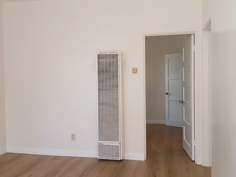 2922 Upshur St — Photo 10