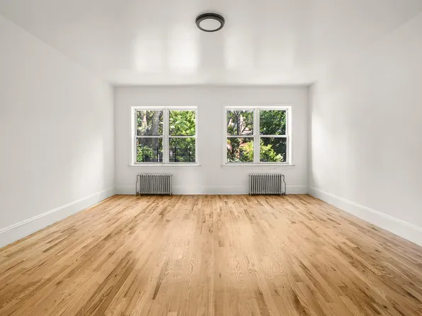 209 19th Street image 1 of 4