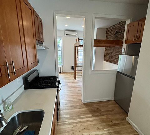 2nd image of 231 Thompson St APT 15