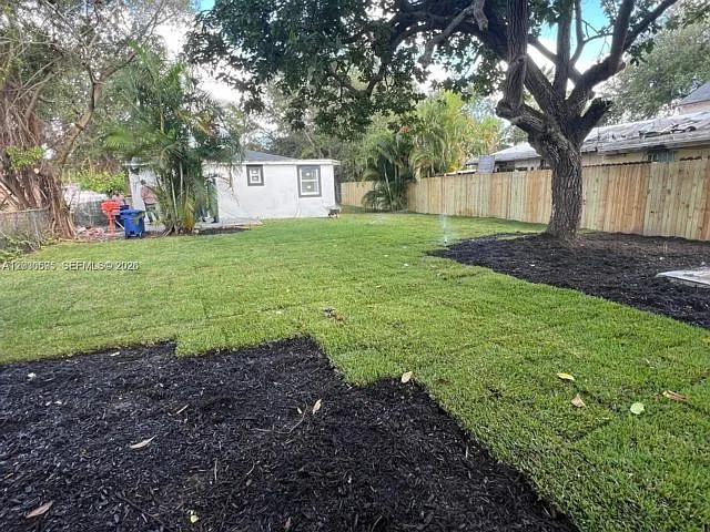 428 NW 97th St — Photo 3