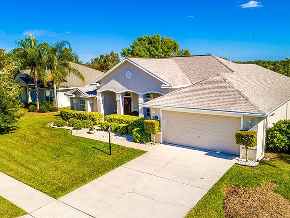 3rd image of 3940 Waterford Dr