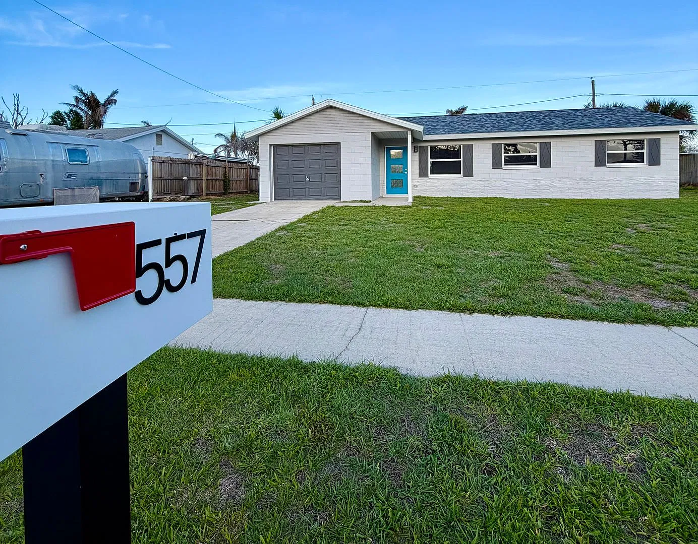 Adorable Makeover Melbourne Florida-Close to Wickham Rd. — Photo 1
